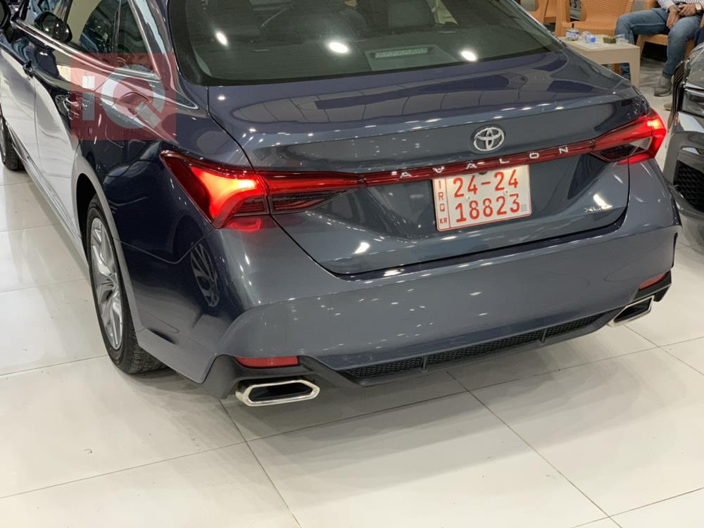 Toyota Avalon